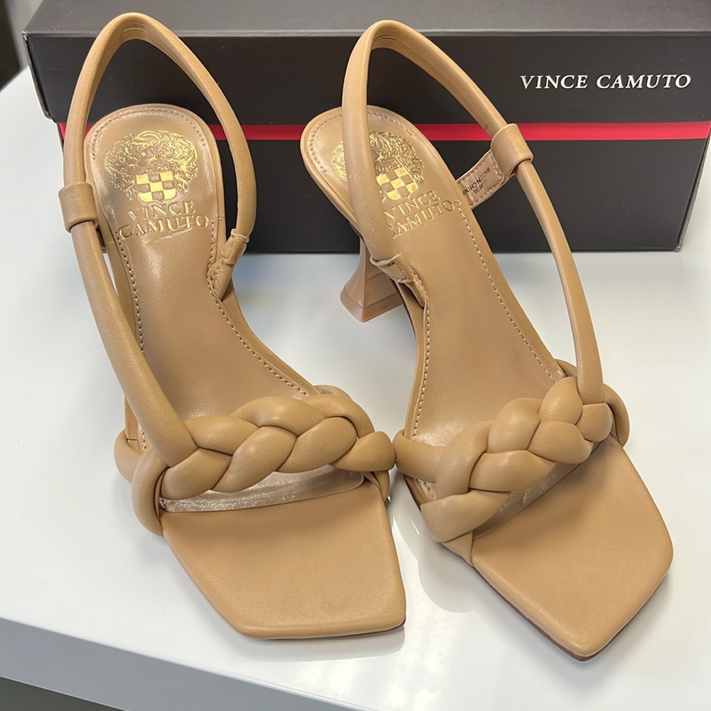 Beljiya Sandal - Vince Camuto